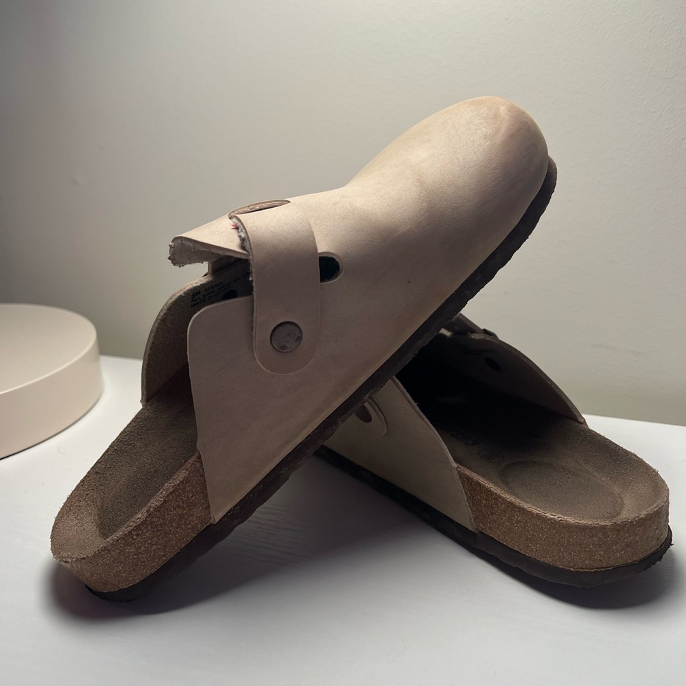 Cushonaire Clogs - Picture 3 of 3